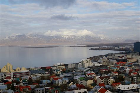 Weather in Reykjavik in february 2021 - Temperature and Climate in february