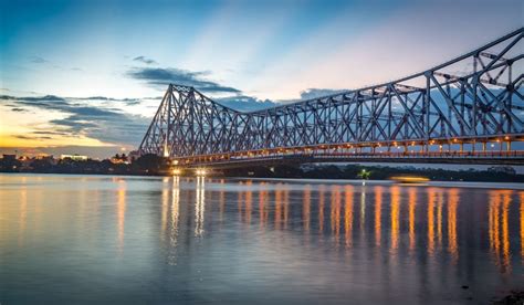 Howrah Bridge Kolkata: Architecture, structure, history, facts