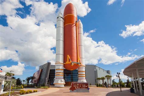 Kennedy Space Center Visitor Complex, Space Shuttle Atlantis Exhibit