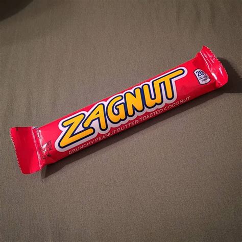 Zagnut (History, Marketing, Pictures & Commercials) - Snack History