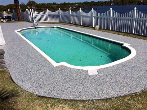 Graniflex pool Deck