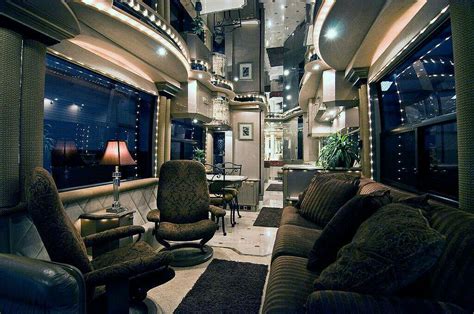 Pin by Ro O on Dreams//Tour Life | Luxury rv, Travel trailer interior ...