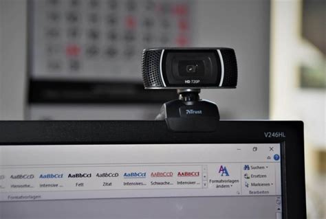 8 Best Webcams for Zoom Meetings in 2022 [Buying Guide] - CameraIO