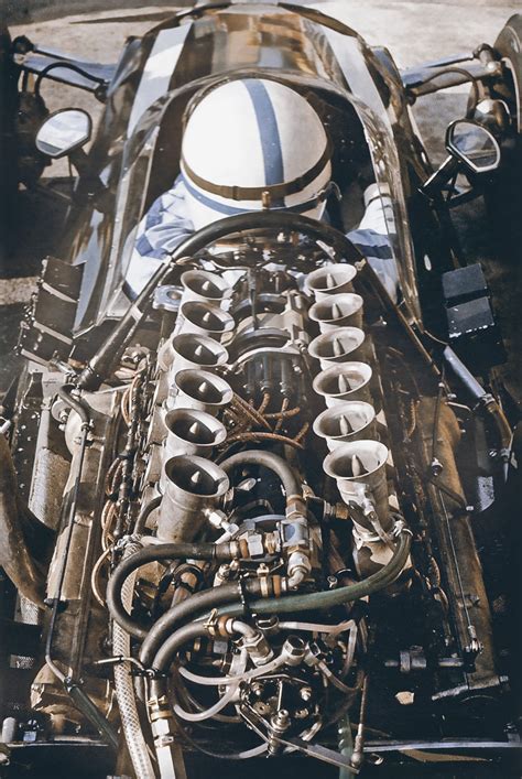 V12 Maserati / F1 Engine [1080 x 1613] Mécanicien Automobile, Course ...