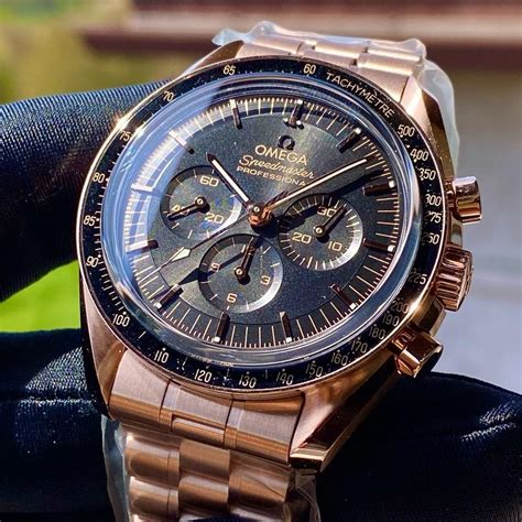 OMEGA Speedmaster Moonwatch Professional Chronograph 42mm Moonshine ...