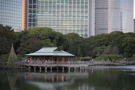 Hamarikyu Gardens, Tokyo, Japan | Hamarikyu Gardens photos and more ...