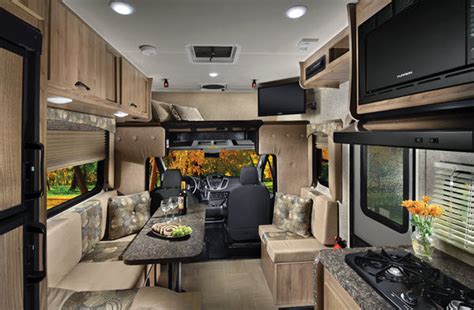 Top 5 Best Class C Motorhomes With Bunk Beds - RVingPlanet Blog