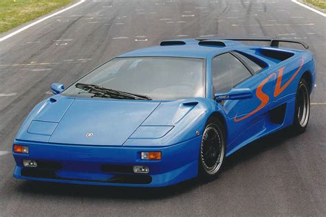 Guide: Lamborghini Diablo SV — Supercar Nostalgia