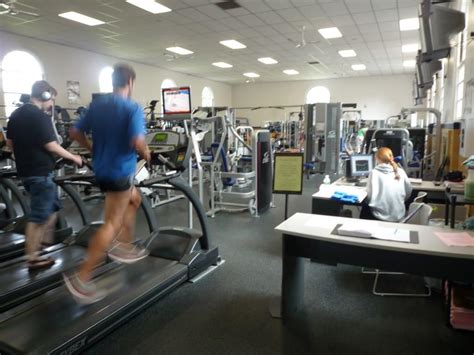 Best Fitness Equipment for University Gyms | TreadmillReviews