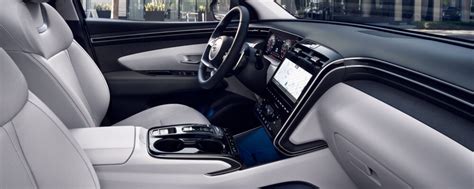 Explore the 2032 Hyundai Tucson Interior | Allen Samuels Hyundai