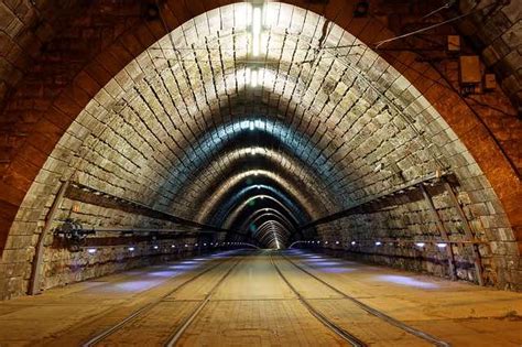 Tunnel Engineering | Modern Tunneling Methods, Hazards of Tunnel ...