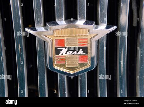 1955 Nash automobile emblem and grill Stock Photo - Alamy