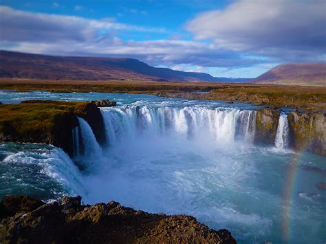 Expose Nature: My favorite foss in Iceland, Goðafoss [OC] [4000x3000]