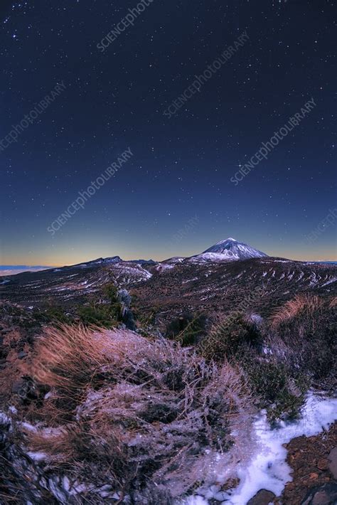 Night sky over Teide volcano, Tenerife - Stock Image - C049/3749 ...