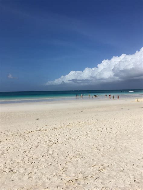 White sands of Boracay, Philippines : r/beach