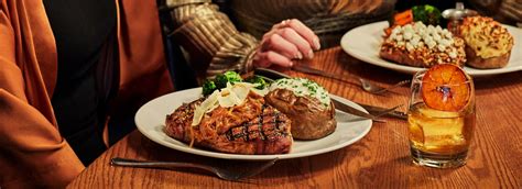 Banff Restaurant - Keg Steakhouse & Bar - Caribou Lodge Location