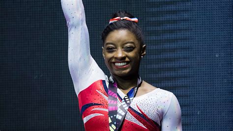 Simone Biles wins vault bronze at 2015 Worlds