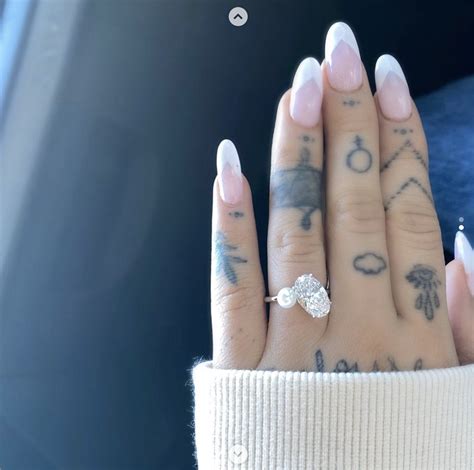 Ariana Grande Engagement Ring Might Have Special Meaning Behind It