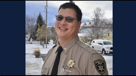 Controversial former Portland cop, entire sheriff's office resigns in ...