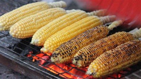 Resep Jagung Bakar Pedas Manis yang Pas Buat Sajian Malam Tahun Baru ...