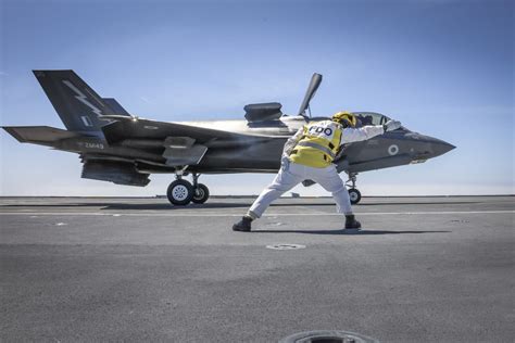 An F-35 Lands On 'HMS Prince of Wales' Aircraft Carrier For The First ...