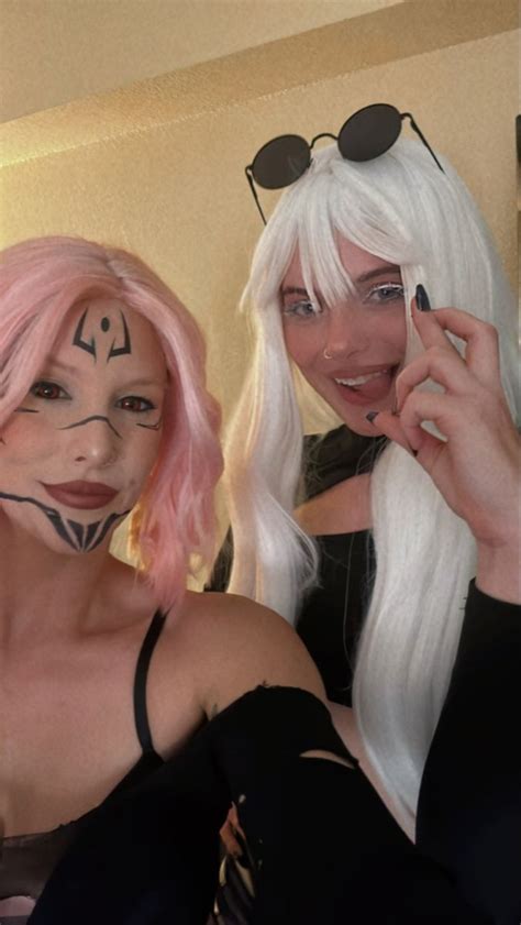 Fem gojo and sukuna | Cosplay woman, Cosplay female, Cosplay girls