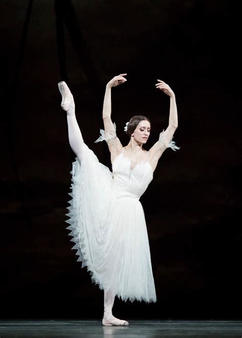 Royal Ballet’s Giselle with Marianela Nuñez (Photos from Gramilano ...