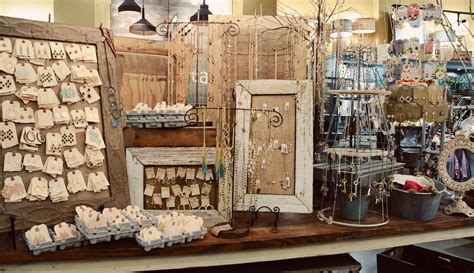 Jewelry display | Craft booth displays, Jewelry display booth, Craft ...