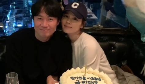 Han Ga In And Yeon Jung Hoon Celebrate 18th Marriage Anniversary ...