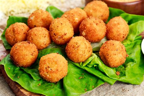 Arancini: Healthier Risotto Balls Recipe | The Leaf Nutrisystem Blog