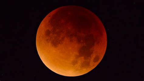 Full Moon Lunar Eclipse May 2022 – Crystal Karma By Trina