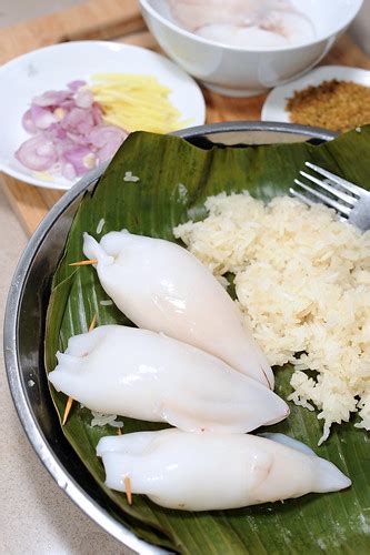 Ketupat Sotong versi Terengganu – Stuffed Squid with Glutinous Rice ...