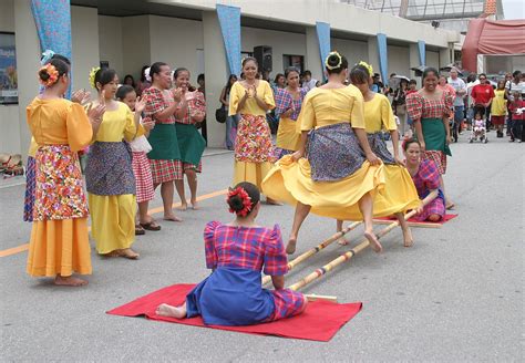 Tinikling - Wikipedia | Philippines culture, Philippines, Filipino culture