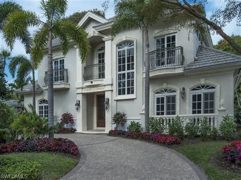 Naples Florida Waterfront Homes and Condominiums | Waterfront homes ...