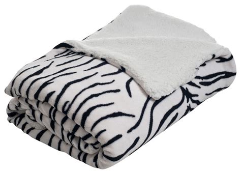 Animal Print Fleece Blanket With Sherpa Backing - Traditional ...