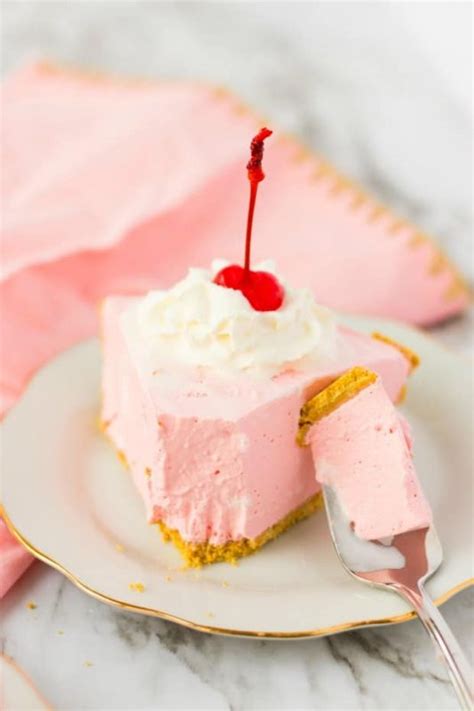 Strawberry Jello Pie Recipe | The Best Blog Recipes