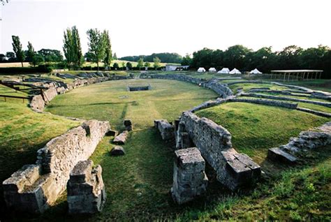 Carnuntum - Ian Ritchie Architects