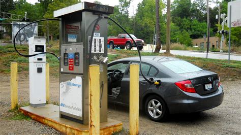 States Ask Detroit: 'Build Us A Natural Gas Car, Please' : NPR