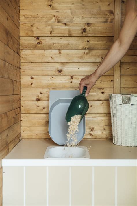 The 5 Best Composting Toilets of 2022 | Composting toilets, Composting ...