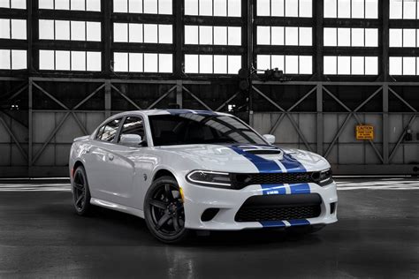 Dodge Charger Hellcat, R/T Scat Pack Get Striped and Strip-Equipped ...