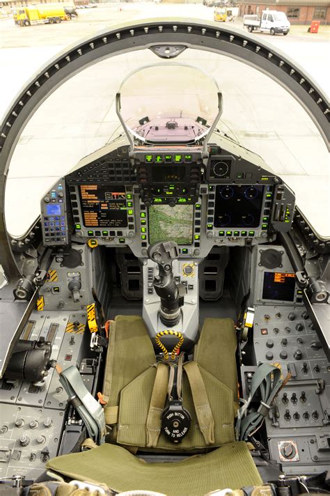 Inside the cockpit of a Eurofighter Typhoon | Cockpit, Fighter planes ...