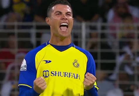 Cristiano Ronaldo scores long-range free-kick goal for Al Nassr ...