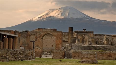 Volcano: Mount Vesuvius | Blog | Science Museum of Virginia