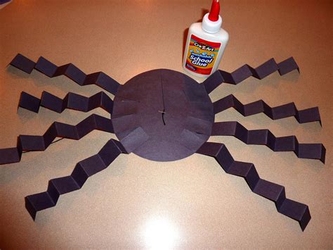 Crafts for Kids' Minds: Halloween Spider Craft