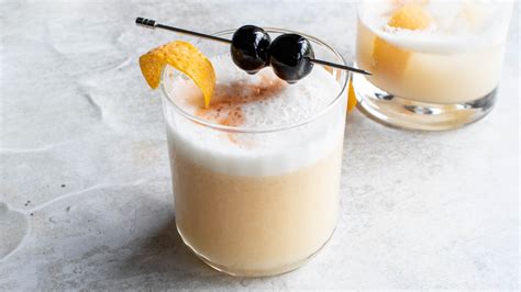 Classic Whiskey Sour Recipe