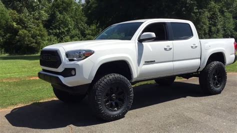 2 Inch Lift Kit Toyota Tacoma