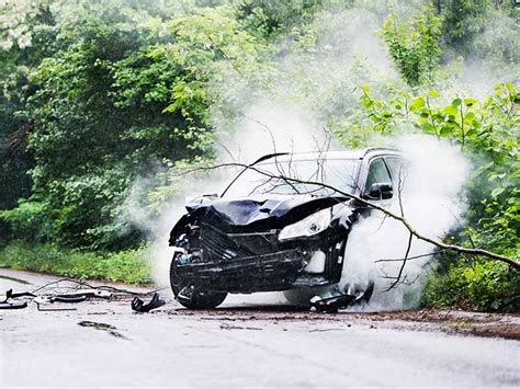 What Causes A Tire Blowout? (While Driving) | TireGrades