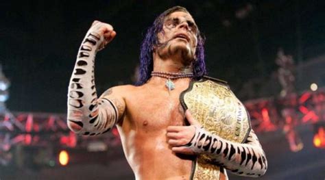 Five Great Jeff Hardy Moments to Help Forget About That 24/7 Title ...