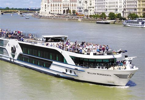 The Blue Danube River Cruise | Riviera River Cruises