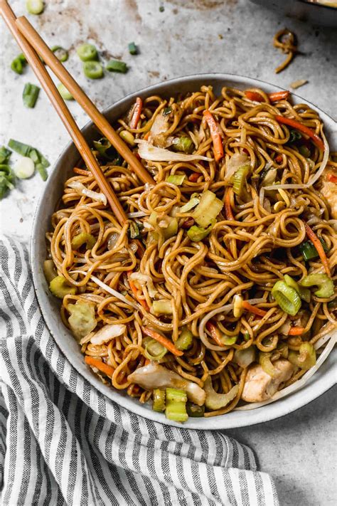 Chinese Crunchy Noodles